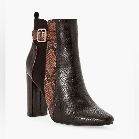 Snakeskin Bootie - Picture 4 of 12